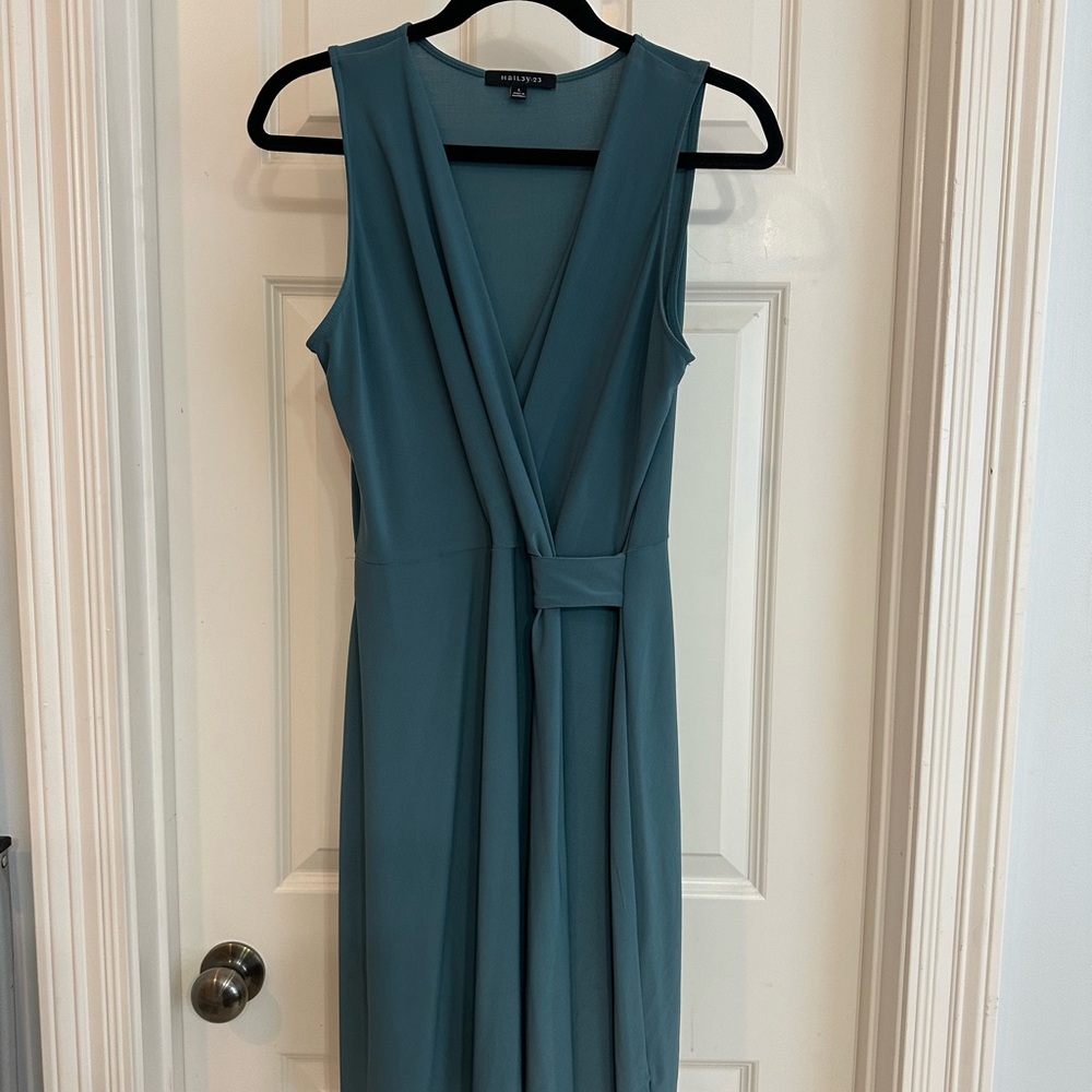 Elegant Teal Midi Dress